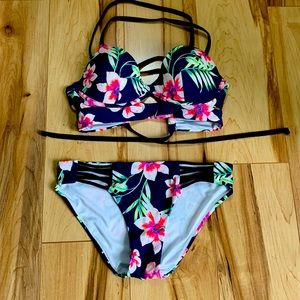 Super cute Floral Victoria Secret Bikini